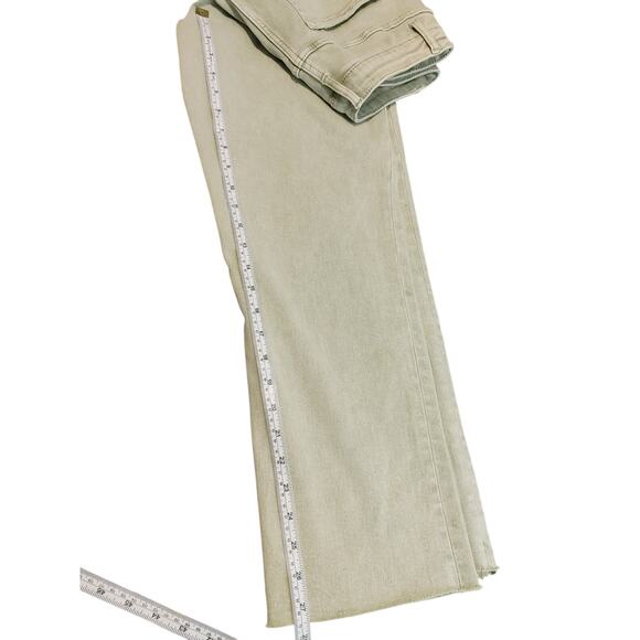 Lovervet by Vervet Straight Leg Jean Mid Rise Raw Hem Green Denim Womens Size 29 - Picture 6 of 7